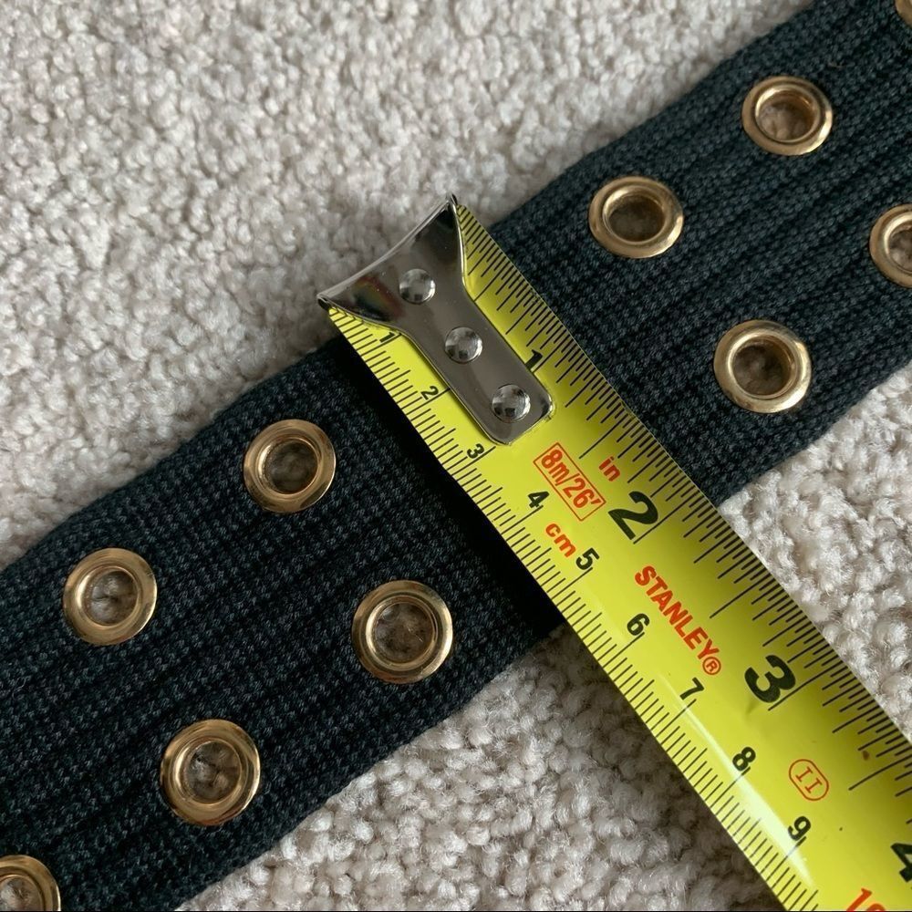 GUCCI Canvas Gold Grommets & Buckle Sz 80/32 - Picture 6 of 8